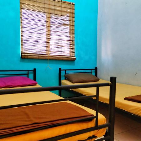 Rumah Teman Backpacker Semarang Exteriér fotografie